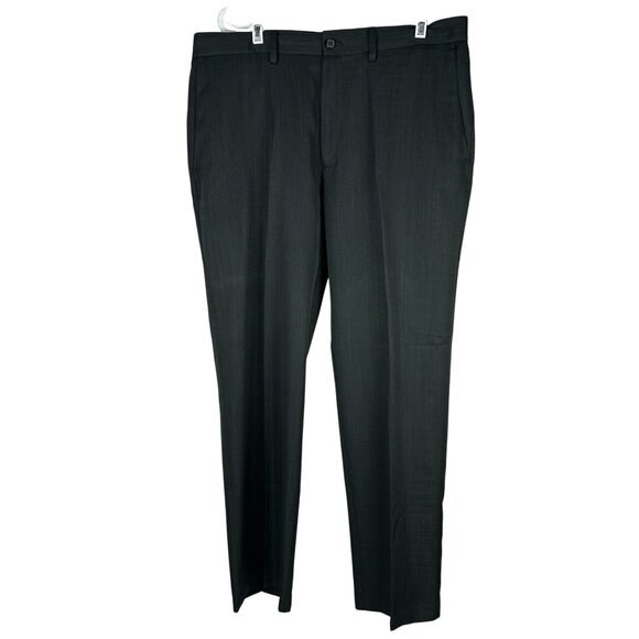 Haggar Mens Classic Fit Black Dress Pants 36X30 - Picture 1 of 6